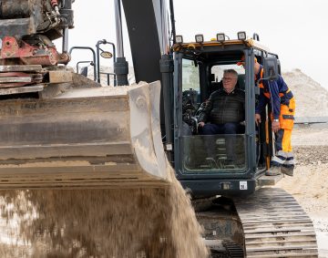 Første spadestik Johnny